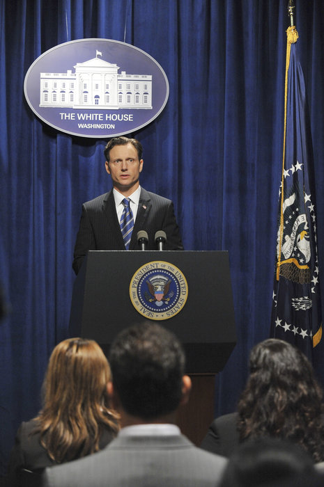 Scandal 105 "Crash and Burn"