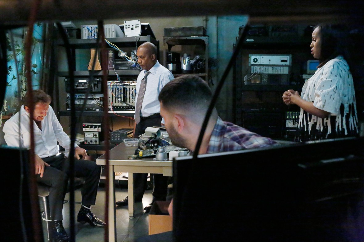 SEBASTIAN ROCHE, JOE MORTON, GUILLERMO DIAZ, KERRY WASHINGTON