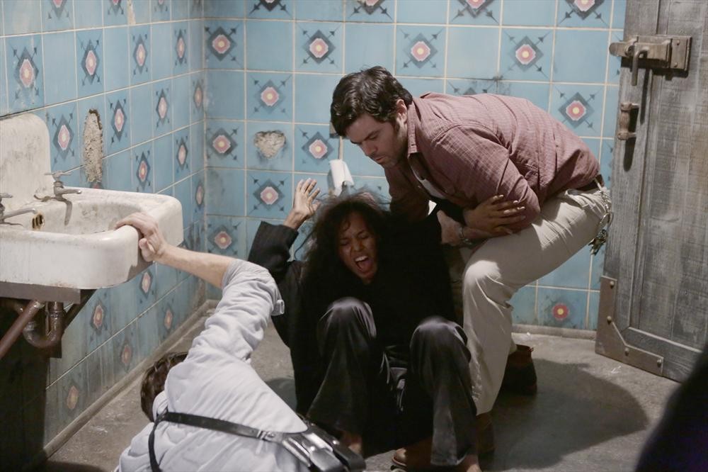 KERRY WASHINGTON, ROBERT BAKER