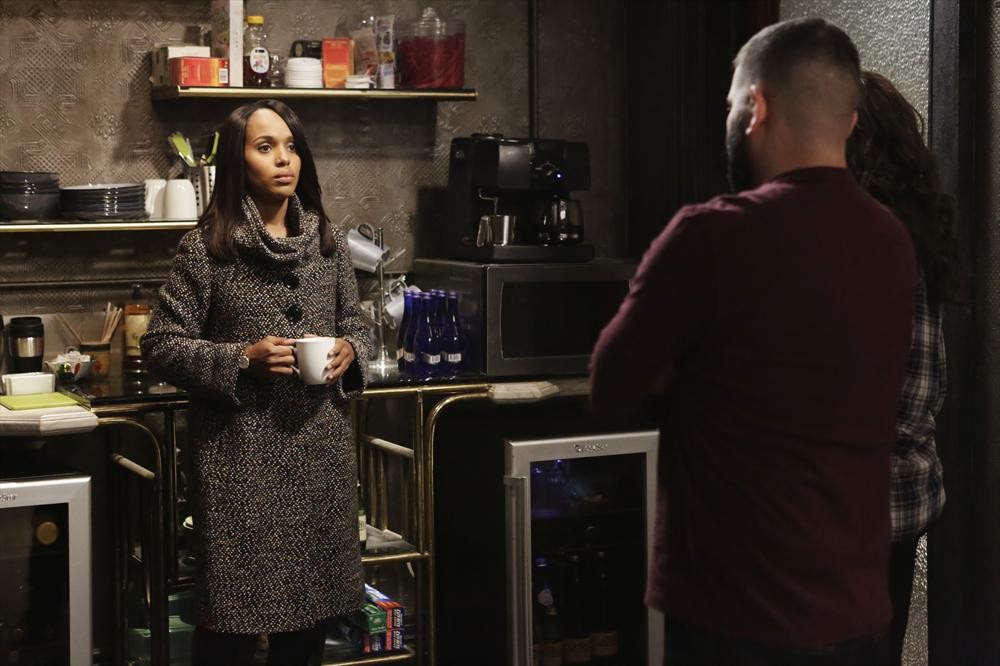 KERRY WASHINGTON, GUILLERMO DIAZ, KATIE LOWES