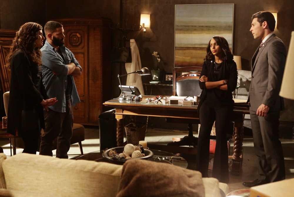 KATIE LOWES, GUILLERMO DIAZ, KERRY WASHINGTON, JORDAN BELFI