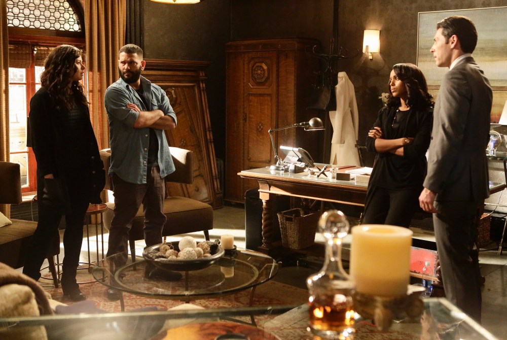 KATIE LOWES, GUILLERMO DIAZ, KERRY WASHINGTON, JORDAN BELFI