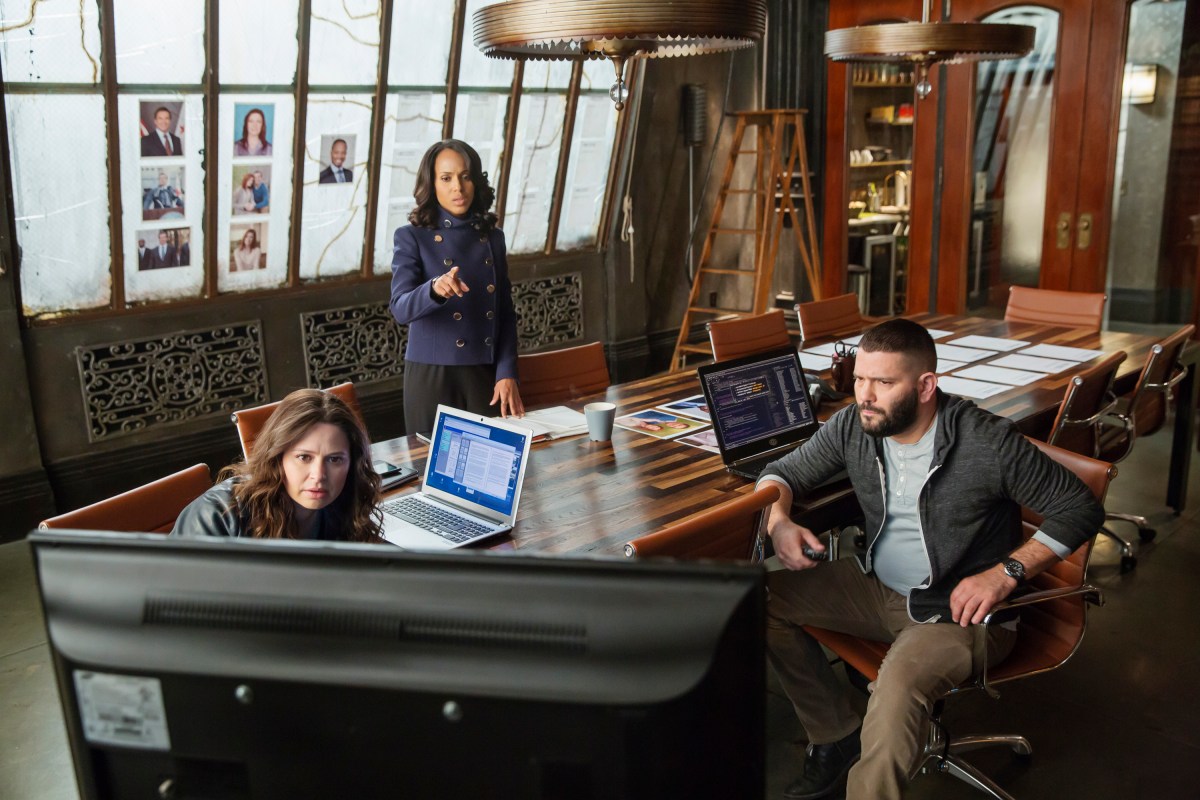 KATIE LOWES, KERRY WASHINGTON, GUILLERMO DIAZ