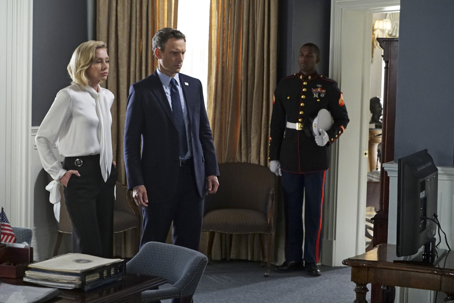 SCANDAL - "Yes" -- The Pope and Associates team dives into a new case that takes Olivia out of D.C. and away from the President. Meanwhile, back at the White House, Fitz is determined to find who's responsible for causing the latest turn of events, and Abby receives unexpected guidance from a master of damage control as she struggles to catch a break, on "Scandal," THURSDAY OCTOBER 1 (9:00--10:00 p.m., ET) on the ABC Television Network. (ABC/Eric McCandless) PORTIA DE ROSSI, TONY GOLDWYN