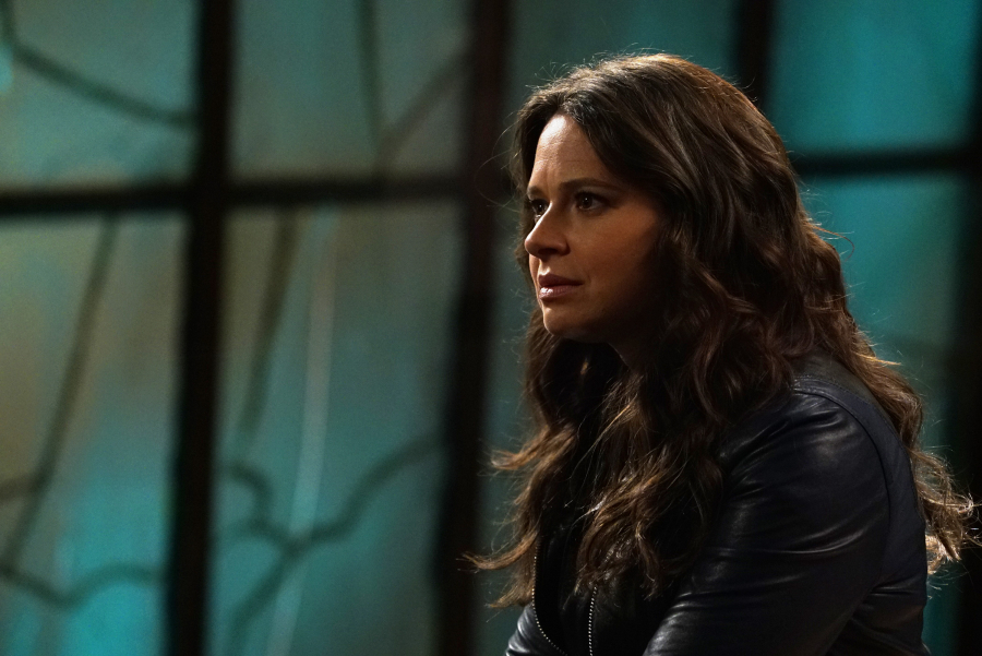 SCANDAL - "Dog-Whistle Politics" - Eager to get answers, Jake unexpectedly crosses paths with someone he thought he'd never see again. Meanwhile, Huck and Quinn recruit a familiar face to help smooth over the media storm surrounding Olivia, and Fitz quickly finds out the true cost of mercy when he discovers not everyone fully supports his actions, on "Scandal," THURSDAY, OCTOBER 15 (9:00-10:00 p.m., ET) on the ABC Television Network. (ABC/Eric McCandless) KATIE LOWES