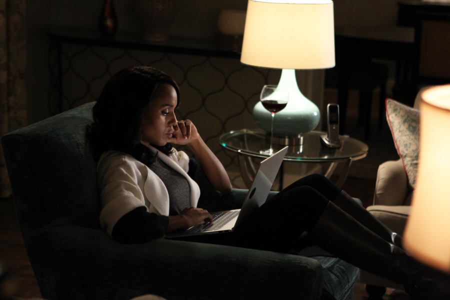 SCANDAL - "Dog-Whistle Politics" - Eager to get answers, Jake unexpectedly crosses paths with someone he thought he'd never see again. Meanwhile, Huck and Quinn recruit a familiar face to help smooth over the media storm surrounding Olivia, and Fitz quickly finds out the true cost of mercy when he discovers not everyone fully supports his actions, on "Scandal," THURSDAY, OCTOBER 15 (9:00-10:00 p.m., ET) on the ABC Television Network. (ABC/John Fleenor) KERRY WASHINGTON