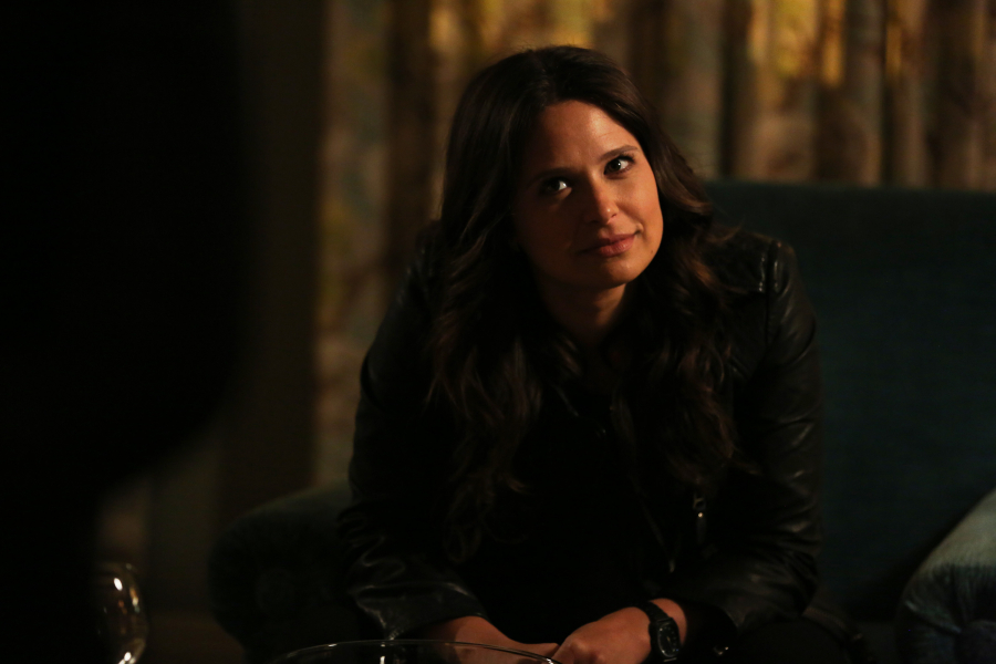 SCANDAL - "Dog-Whistle Politics" - Eager to get answers, Jake unexpectedly crosses paths with someone he thought he'd never see again. Meanwhile, Huck and Quinn recruit a familiar face to help smooth over the media storm surrounding Olivia, and Fitz quickly finds out the true cost of mercy when he discovers not everyone fully supports his actions, on "Scandal," THURSDAY, OCTOBER 15 (9:00-10:00 p.m., ET) on the ABC Television Network. (ABC/John Fleenor) KATIE LOWES